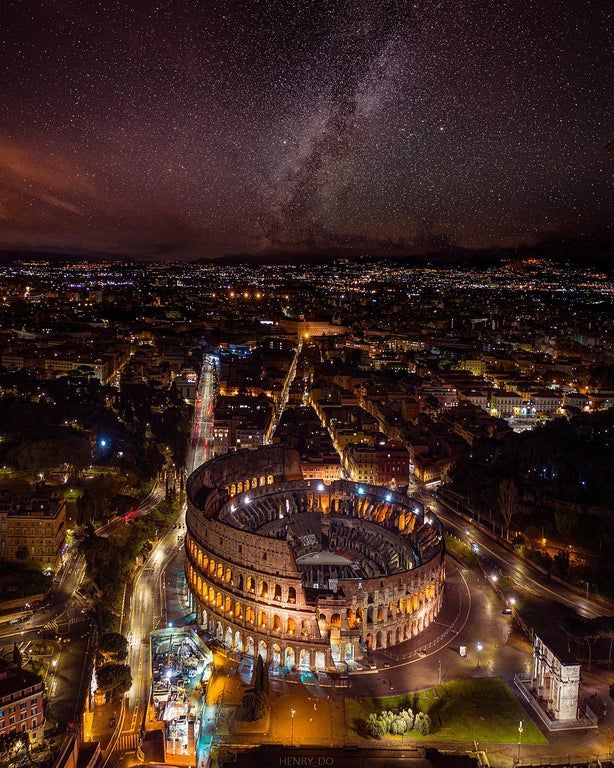 BarryJohnLaven1's tweet photo. Good night all.

Rome, Italy.  🇮🇹

#ForzaItalia 
#ItsComingRome https://t.co/tGNJBItOCN
