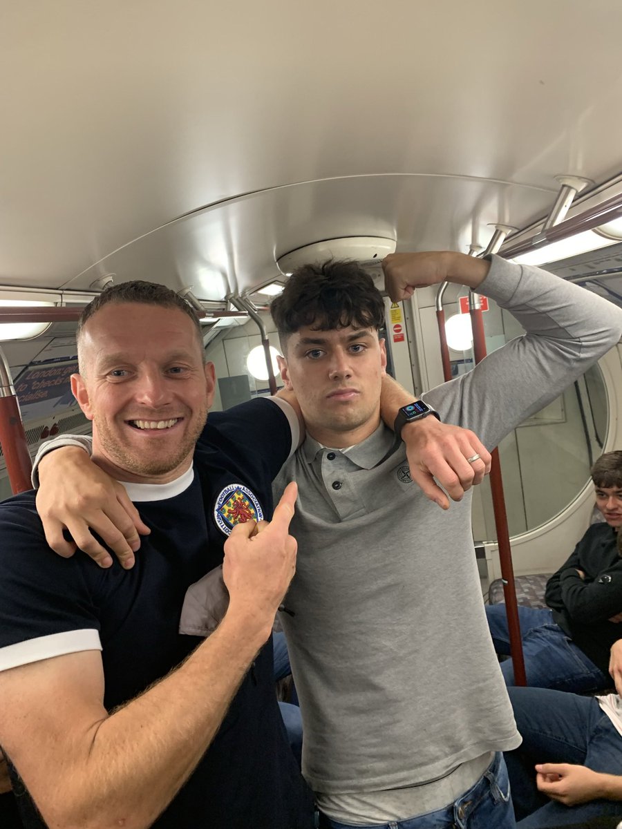 Was down at the England v Scotland game last month and this wee knobber was giving it the big one about England… they were winning the tournament… please share til we find him and get it right fuckin up him… as I told him I would tweet photo

😂🇮🇹🤌🏼

Mon the fuckin Donnarruma