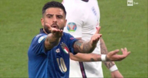 mikysunny02's tweet photo. abbiamo vinto anche l’europeo dei memi viventi a mani basse

#ItaliaInghilterra #Euro2020Final https://t.co/31te7i6PIk