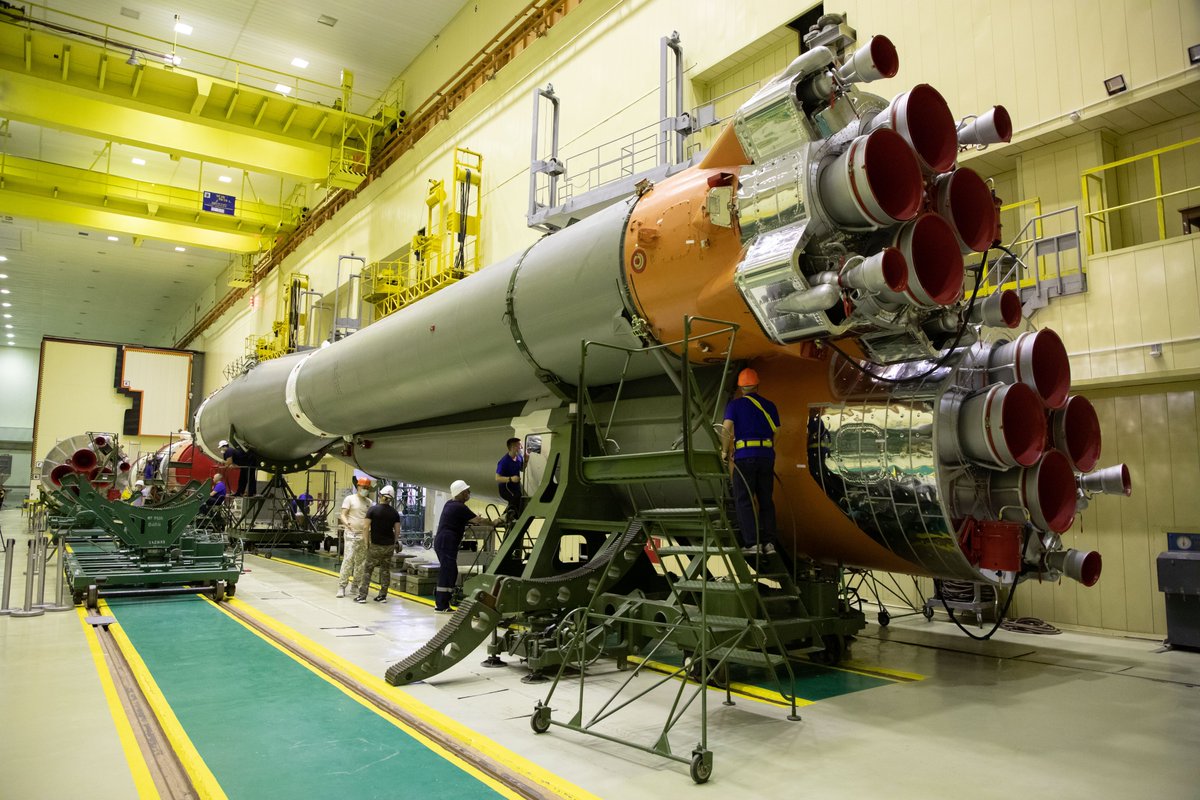 Изделие ракетно космической техники. Космодром Восточный и Байконур. Союз-2.1б. Ракетоноситель Союз 2.1.б. Ракетно-космический комплекс.