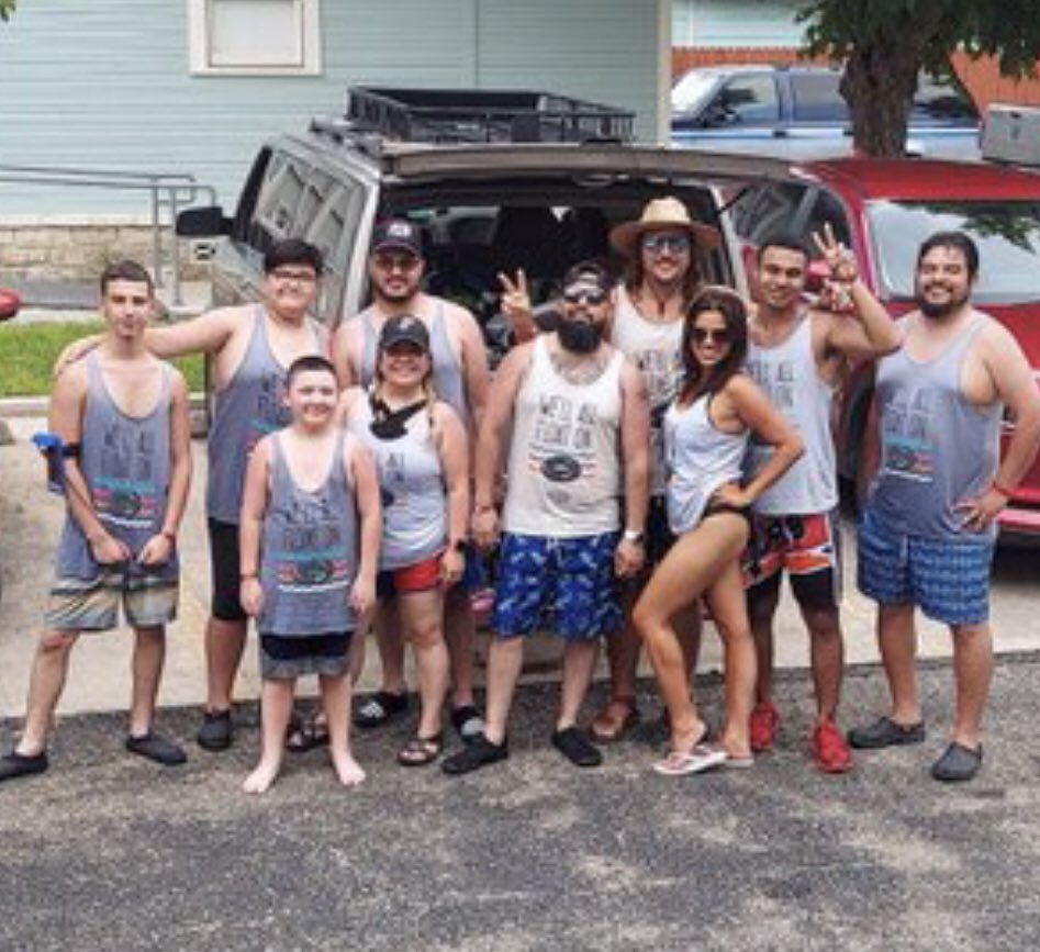 SanAntonioMomma's tweet image. Forever family #SpursTwitter ❤️