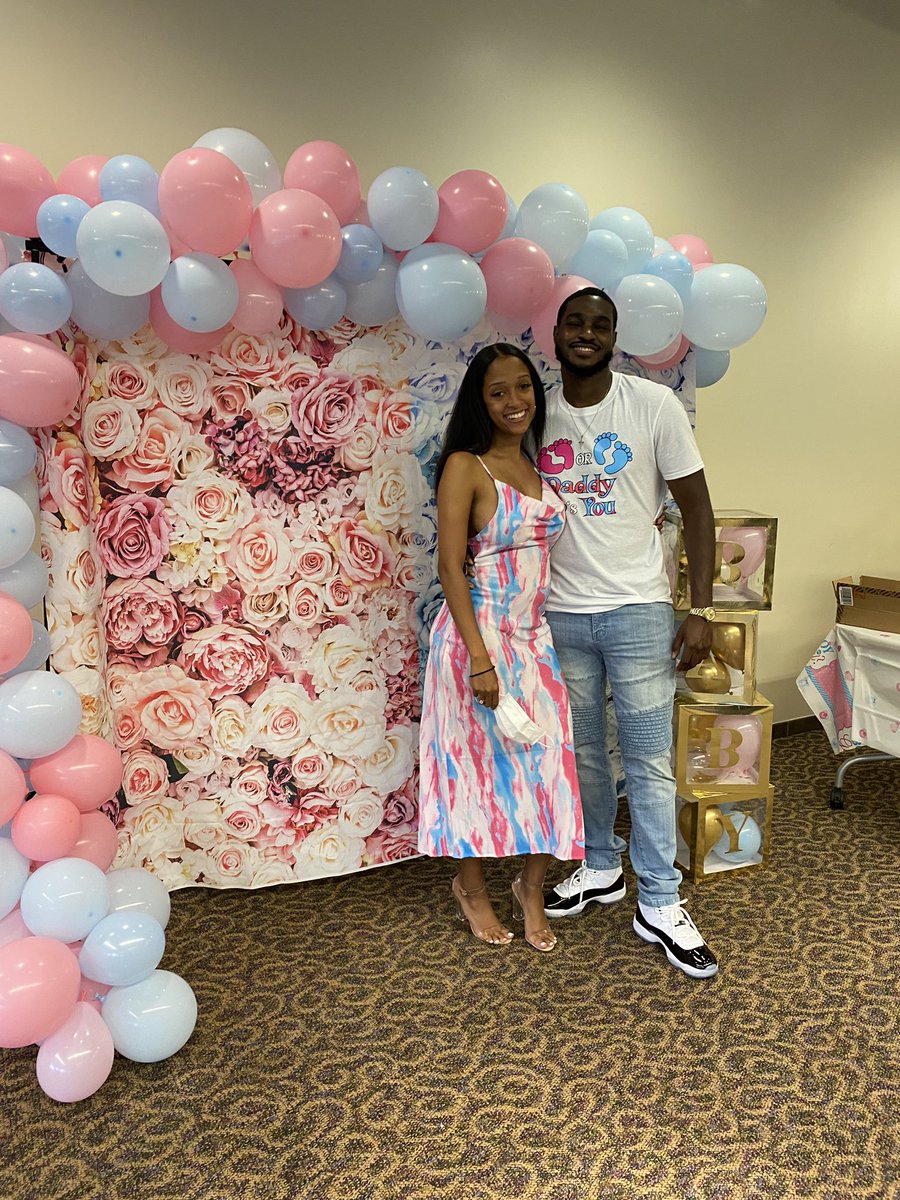 TheyLoveSlimm_'s tweet photo. You mean to tell me I get another you? 😍🥺 #GirlDad https://t.co/pQdAL6mySe