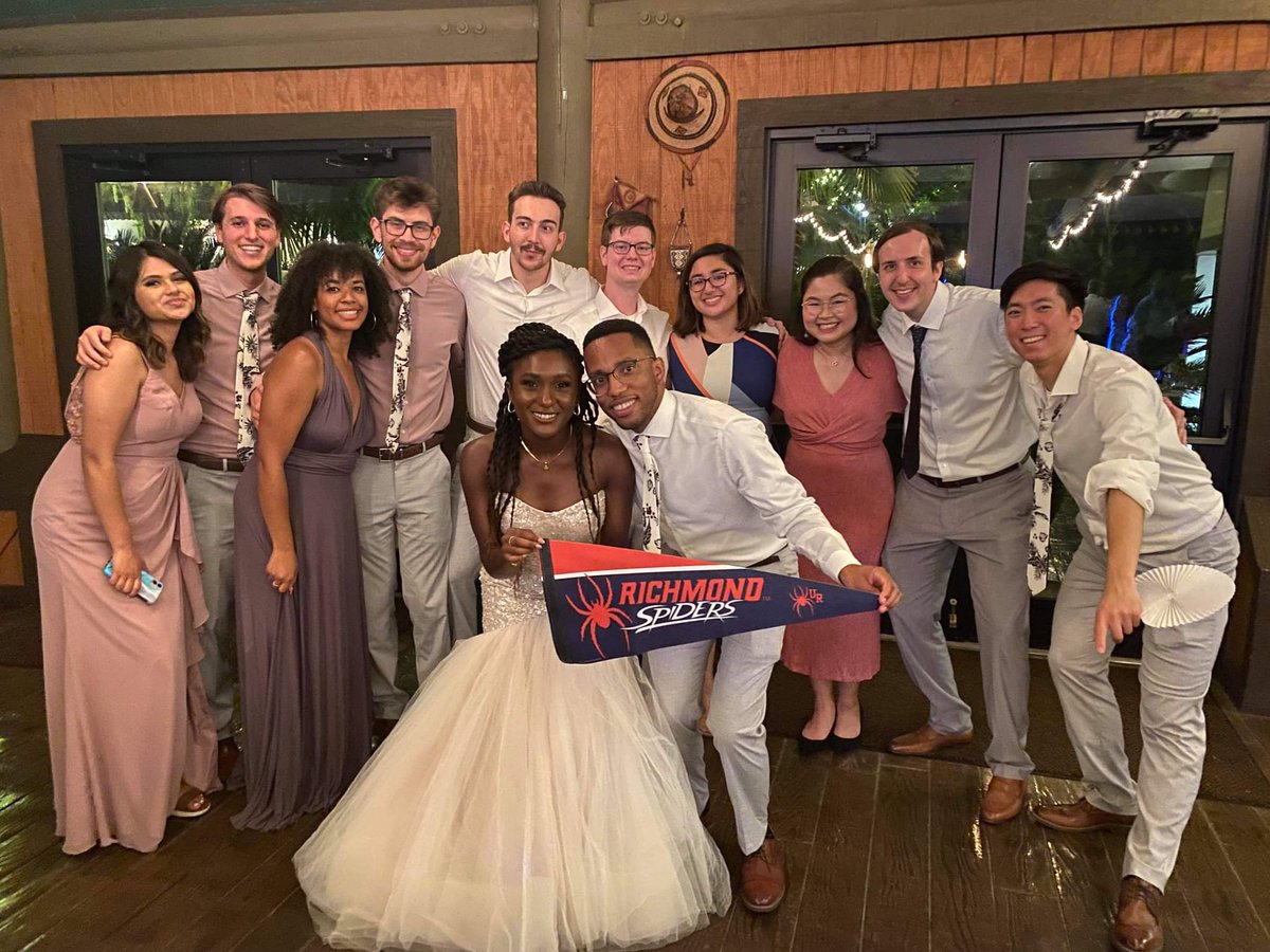 urichmond's tweet photo. Today's #SpiderSpotting takes us to Columbia, South Carolina, for the Spider-filled wedding of alumni Rae Randolph, '18, and Julian Butler, '17, earlier this summer. Congratulations to the happy couple! #SpiderWed 🕷️❤️💙  
📸: Rae Randolph https://t.co/gfjPX1cSEL