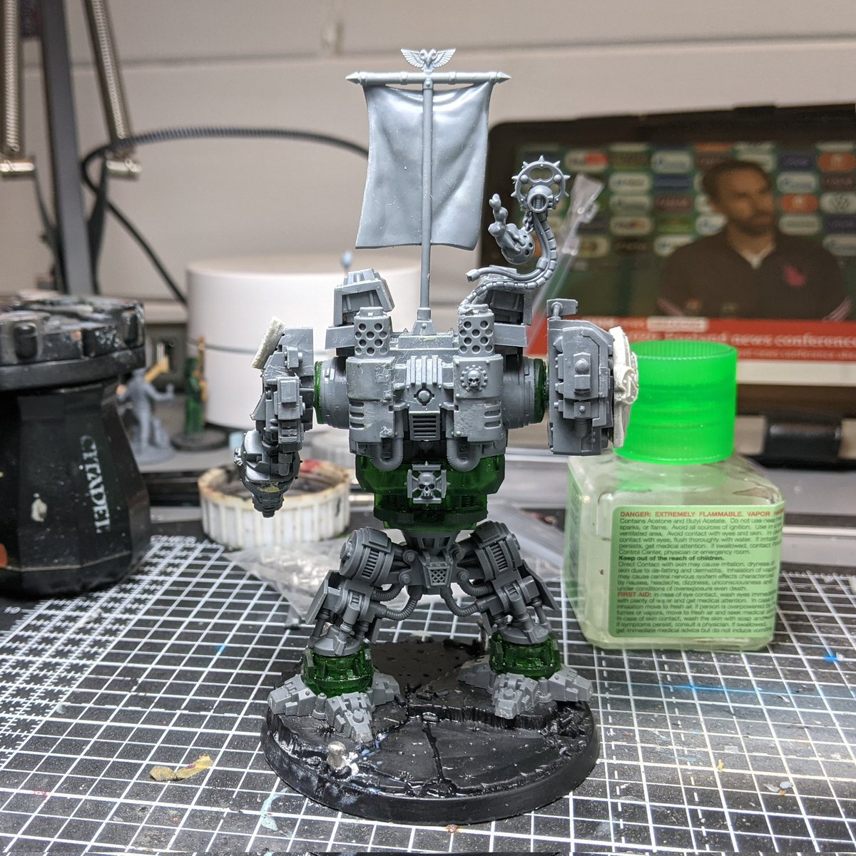 RJBayley's tweet photo. #WiP Wallbreaker pattern #Ironclad #Dreadnought for my Grave Apotheons #homebrew #SpaceMarines chapter.
#CustomChapter #HomeBrewChapter #GraveApotheons #workinprogress #modelkit #conversion #3dprint #SpaceMarine #warhammer #40K #WarhammerCommunity #warhammer40K #robot #cyborg https://t.co/Z32YjlrwLB