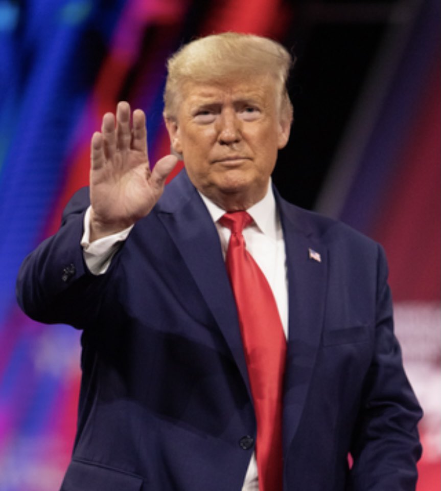 ConservativeTht's tweet photo. Did you hear Donald Trump’s speech at @CPAC today? Strong, clear: leadership incarnate. Have you heard @JoeBiden speak at recent press conferences? Frail, weak: struggling cognitively. Who would you rather have representing the U.S. on the World Stage? https://t.co/LTEQeczzd9 https://t.co/U5tvwcpTQ9