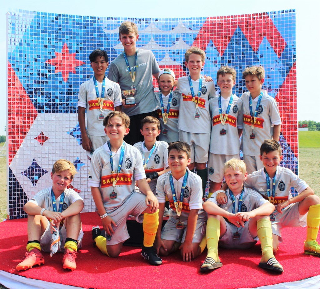 KeliixIntraSC's tweet photo. #Keliix 11Bs come up a little short in Championship game, but what a run @usacupsoccer to get there. Played some great soccer @NSC_Sports . Well done

#wedevelop
#targetusacup
#2021usacup 
#yellowsocks https://t.co/jt1qh61yXj