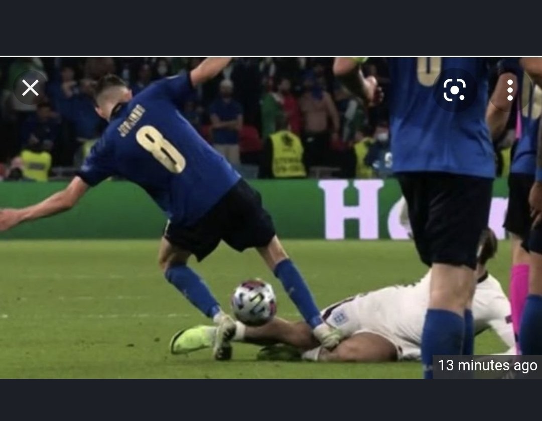 ShaunJ1104's tweet photo. @oliverb85496927 @hitmanfan_abhi @EURO2020 England played dirty? https://t.co/Kk1DNCijyf