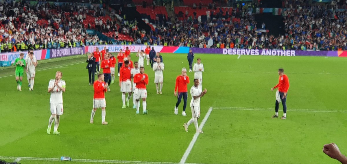 nick_murrell's tweet photo. It's progress, but the loss hurts. Still don't think #Southgate is the one. His decisions tonight were questionable.
Anyway.....
We go again in September #Hun #efot #englandaway #eng #Qatar2022 https://t.co/ybnd2NdkU5