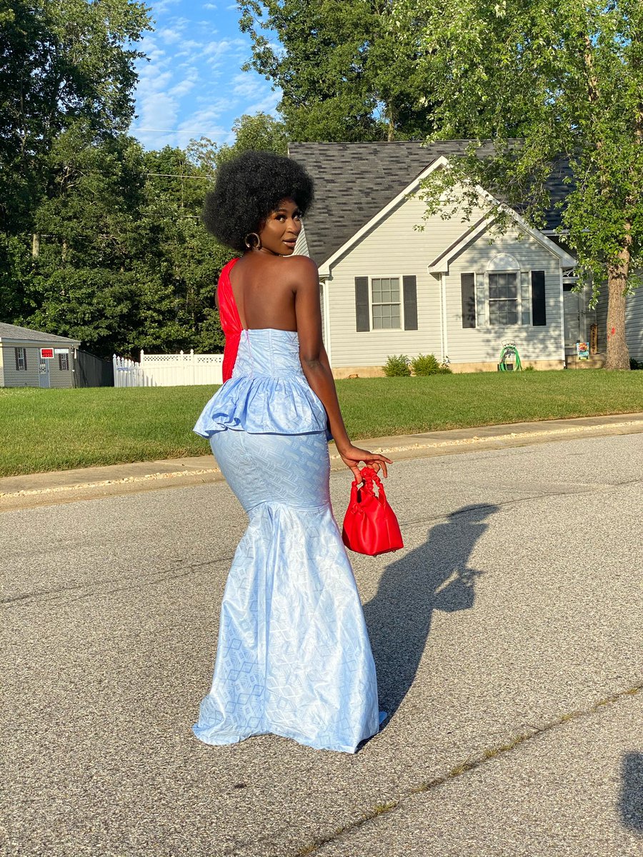 itssohnaa's tweet photo. Ngenteh vibes 💕

Made this last minute outfit from scraps. I need more african clothes. https://t.co/cBRoxfRhr1