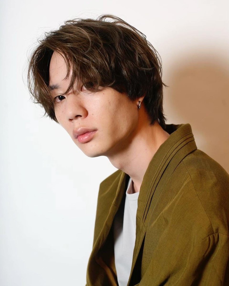 Roots Original Hairstyle 21年7月12日月曜日 東京 渋谷 は曇り気温27 Salon Work 人気ヘア ミディアムショート 髪型 を紹介 カット パーマ で 今旬 トレンドヘア ヘ お手入れ簡単 ヘアスタイル を カッコ良く 楽しもう Roots大久保拓也pic Roots Original Hairstyle 21年7月12日月曜日 東京 渋谷 は曇り気温27 Salon Work 人気ヘア ミディアムショート 髪型 を紹介 カット パーマ で 今旬 トレンドヘア ヘ お手入れ簡単 ヘアスタイル を カッコ良く 楽しもう Roots大久保拓也pic