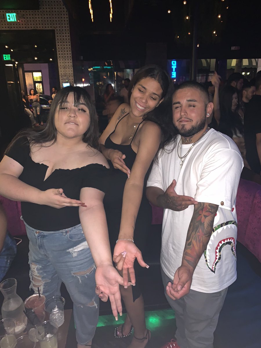 10 bottles later, shutting down the VIP section sheeeeeeeeeesh 😎⚰️