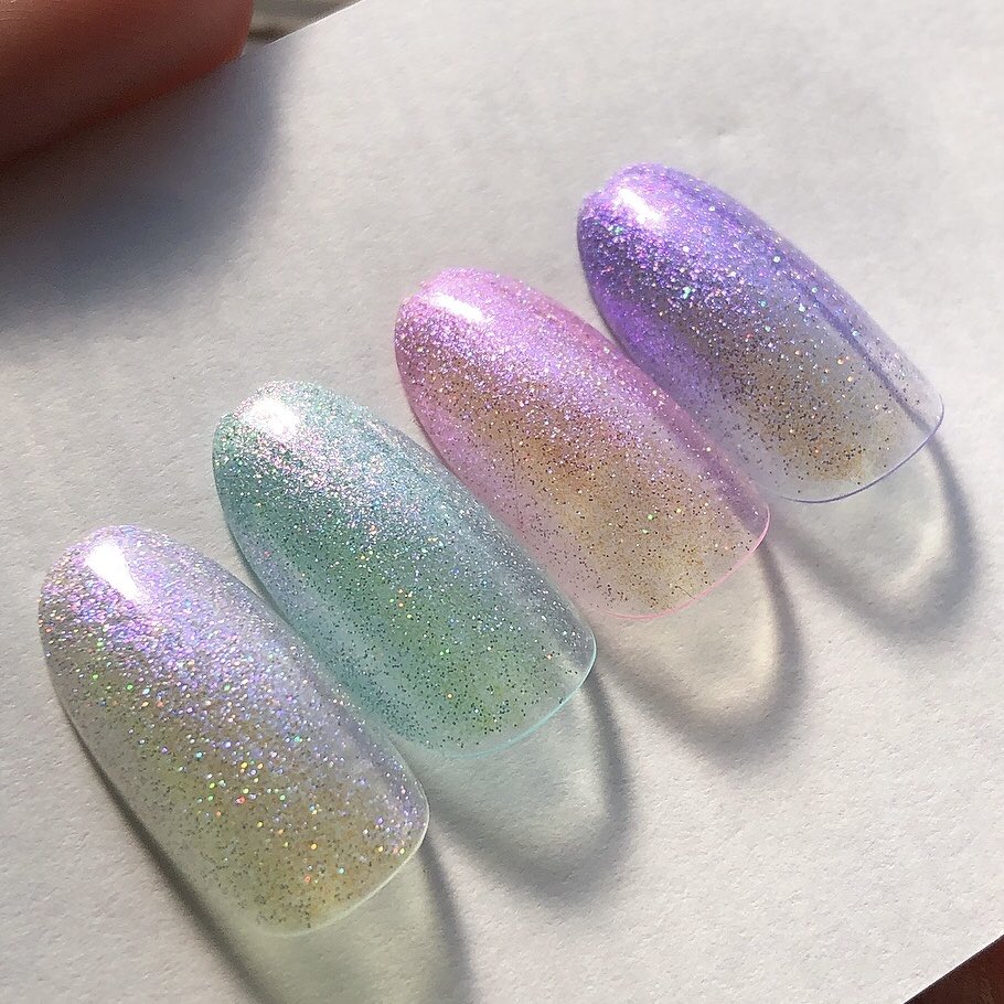 もふnail セリアジェル新色のユニコーンカラー美しすぎるな ミ ˇㅿˇ ミ 1枚目左から ユニコーンホワイト ユニコーンミント ユニコーンピンク ユニコーンパープル セルフネイル 100均ネイル T Co 5z560rnzpr Twitter