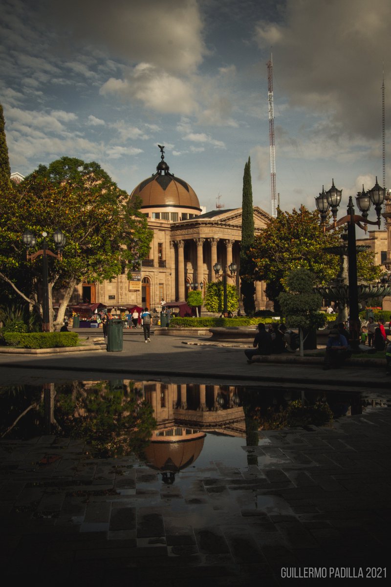 Vengo a presumir la foto que le tome al "Teatro de la Paz" en #SanLuisPotosi