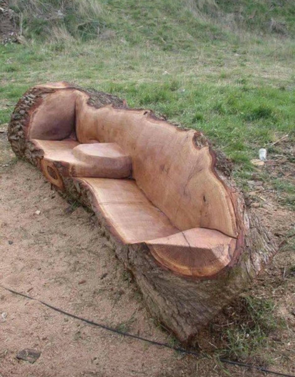 Скамейка из бревна