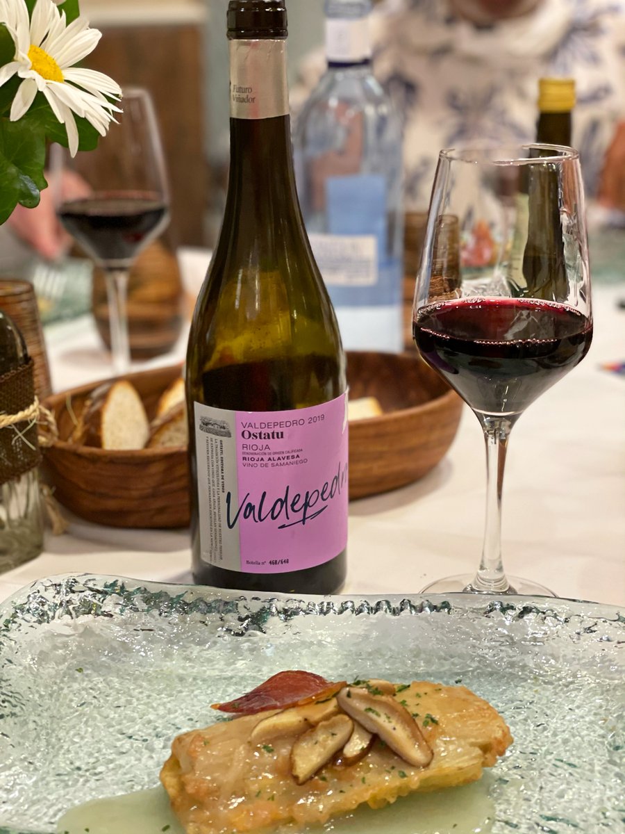 NOTICIASdeRIOJA's tweet photo. Nuevo vino de Ostatu: Valdepedro 2019

@ostatu 

https://t.co/6xhkDB27g6
#Ostatu #riojawine #Tempranillo #vinosingular https://t.co/PL0cPdBayr