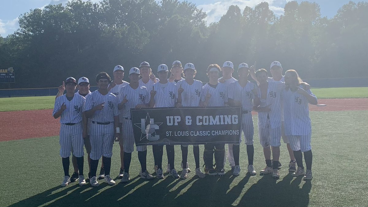 Congrats to the Wichita Yellow Jackets (<a href="/YellowJacketsKS/">Yellow Jackets</a>) on winning the 18u division of our Up &amp; Coming St. Louis Classic!