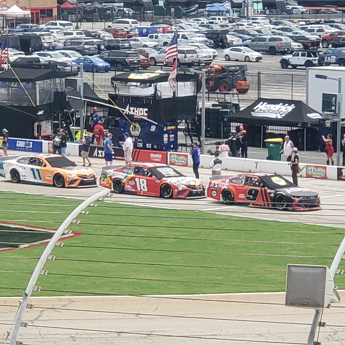 doctorfumblez07's tweet image. Hell of a day. Got to see a #BuschBroBattle and the #VortexTheory in action. Resdy to see what the next iteration of this track holds. @NASCAR @amsupdates