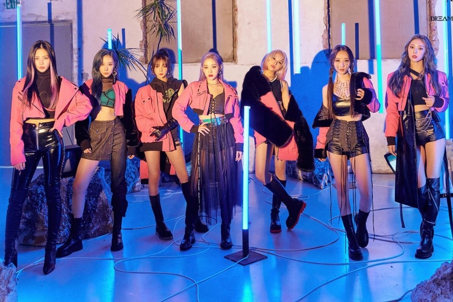 soompi's tweet photo. #Dreamcatcher Confirmed To Make July Comeback
https://t.co/fhizbb8J8U https://t.co/EuIay94a33