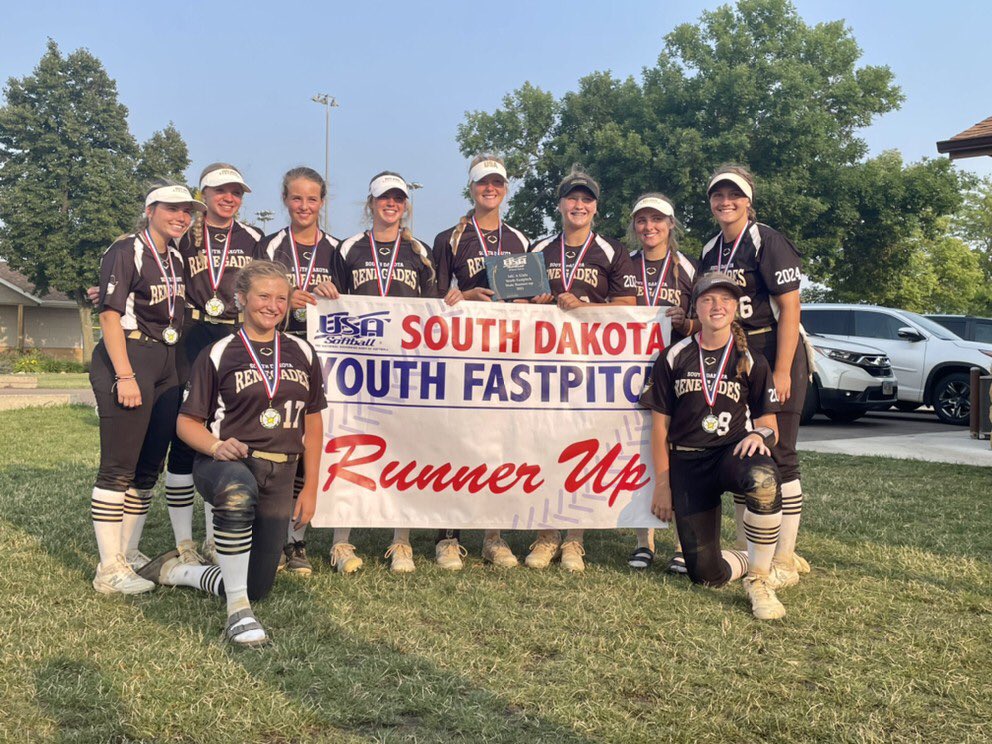 State runner up! We battled this weekend. Lost our 1st game and battled all the way back to the if necessary game. 2 walk off wins and a SC Top 10 home run robbery from Syd!

Thanks to all of our fans for your support this weekend, there’s nothing better than playing at home!! 🥰