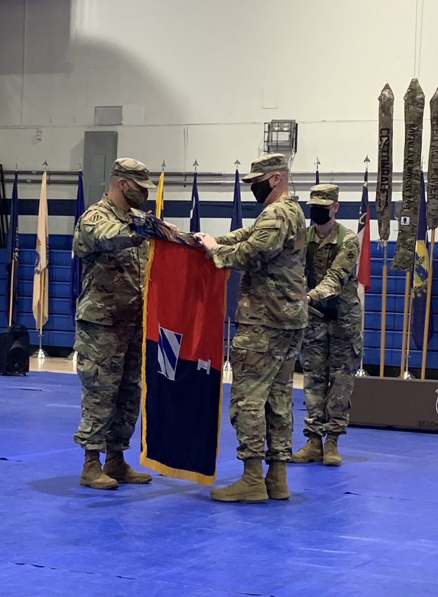 CSM_Tag's tweet image. Raider BDE from 1/3ID cases their Colors today as they transferred their authority to Bulldog BDE from 1/1AD. Two superb organizations with historical lineage. I will miss the Dogface Soldiers and singing the Marne Song. ROTM! #RaidersFirst