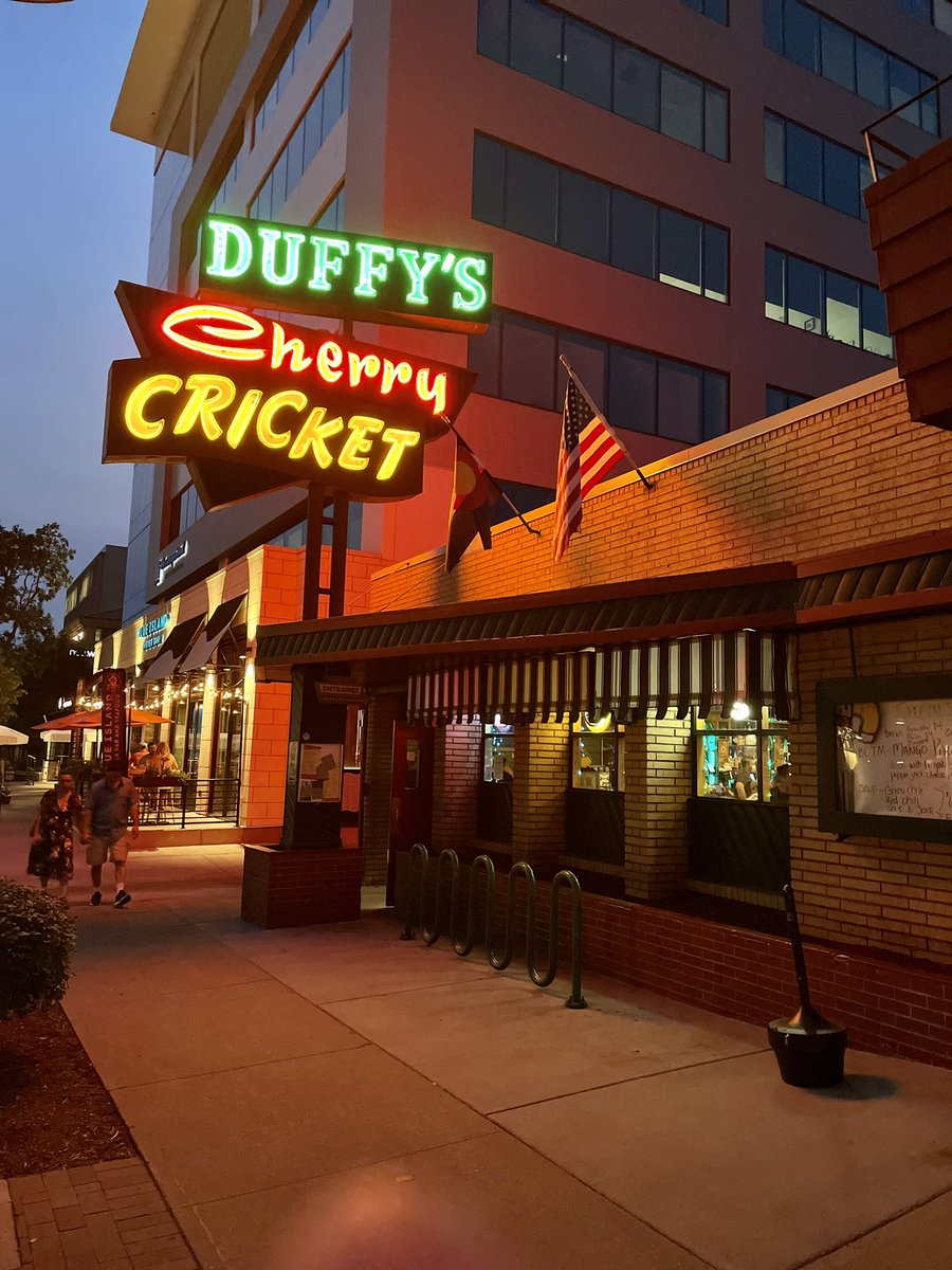 finneyeric's tweet photo. Great to be back in The Mile High City!
Be here all week. 👏🤙
#cherrycricket #burgerlove #Denver https://t.co/dcbMR5HQV2