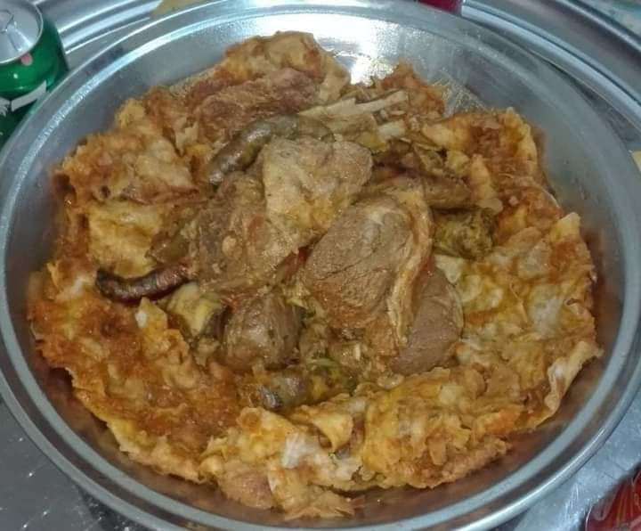 ezwai2's tweet photo. من اشه�� الاكلات في ليبيا المثرودة من شرق البلاد والبازين من غرب البلاد والفتات من الجنوب . https://t.co/ZezS9CyhbP