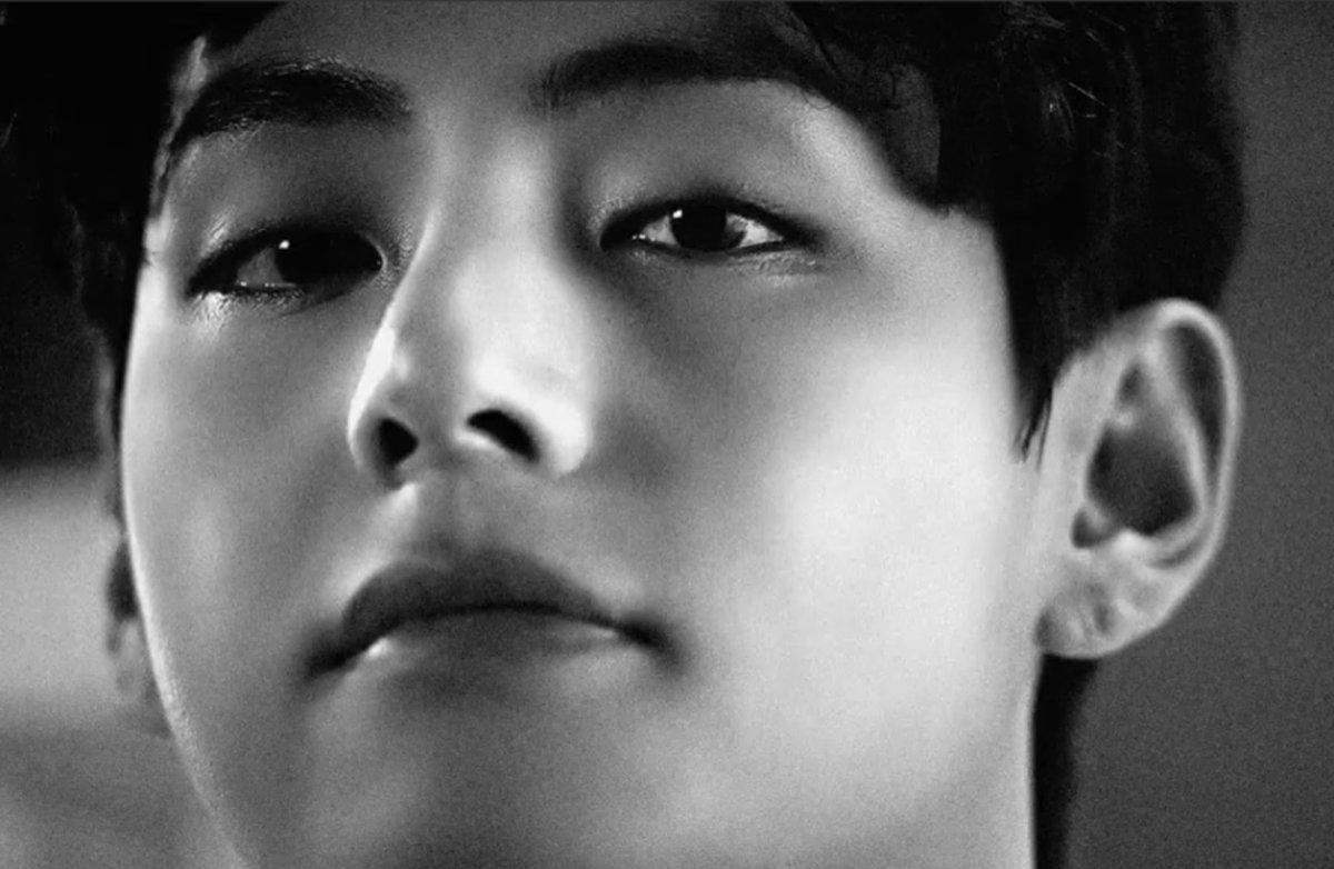MyVkOoKHrT's tweet photo. I vote #taehyungtop5 for #topface2021 
#specialawards #btstop5 https://t.co/HKDxxnUT6Z