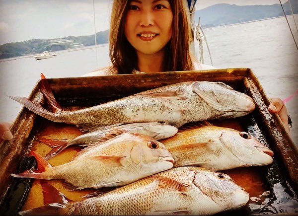 麻由子 昨日の釣果ᗦ 真鯛釣れました 広島釣り 釣り夫婦 和船 オフショア 釣食 釣果 魚に感謝 釣りおばさん 釣女 瀬戸内海 瀬戸内海釣り 釣りスタグラム 船釣り 釣り好きな人と繋がりたい 釣り女子と繋がりたい お酒好きな人と繋がり 麻由子 昨日の釣果ᗦ 真鯛釣れました 広島釣り 釣り夫婦 和船 オフショア 釣食 釣果 魚に感謝 釣りおばさん 釣女 瀬戸内海 瀬戸内海釣り 釣りスタグラム 船釣り 釣り好きな人と繋がりたい 釣り女子と繋がりたい お酒好きな人と繋がり