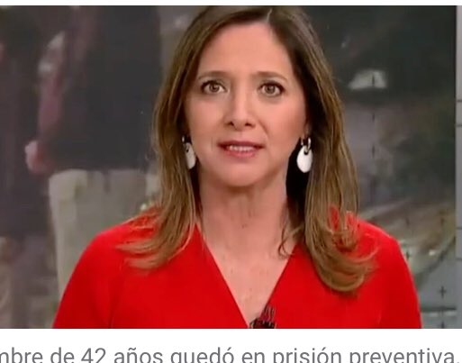 oti_dlf's tweet photo. Sr. Jadue muy agresivo y a la defensiva con #MónicaPérez un candidato que le incomoda que una mujer  le corrija ?? 💃#DebateAprueboDignidad https://t.co/zlA2LFDRzZ