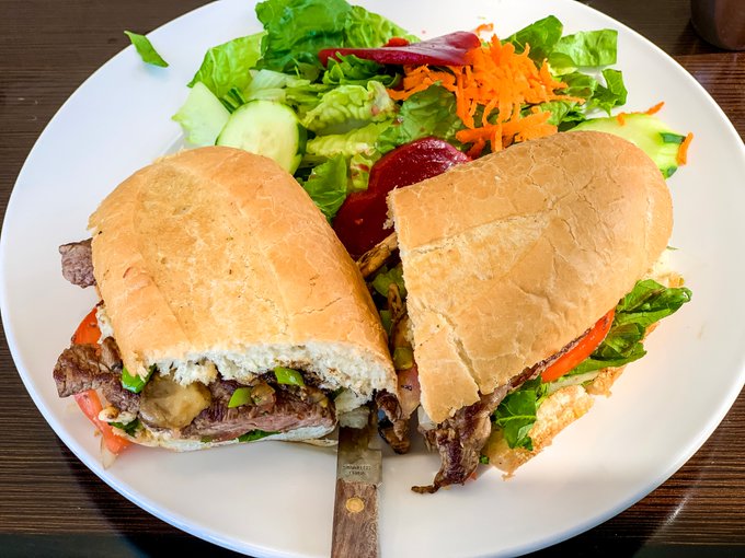 A simple sandwich can be so good when you're hungry. https://t.co/YJcG133iTN