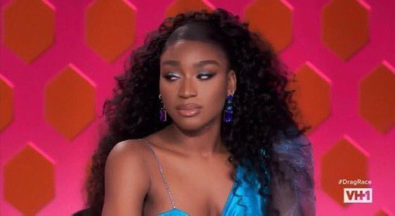 AaliyahJay's tweet photo. If you start a show with someone, your not supposed to continue to watch it without them https://t.co/LSi79D9Utw