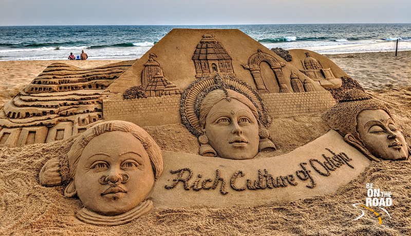 He has magic in his hands that can make castles out of beach sand. Honoured with d Padma Shri, he is the son of #Odisha n India's top #SandArtist. Do remember 2 see his work on ur next #OdishaHoliday.

bit.ly/SandArtMagician

#OdishaTourism #SudarsanPattnaik #IncredibleIndia