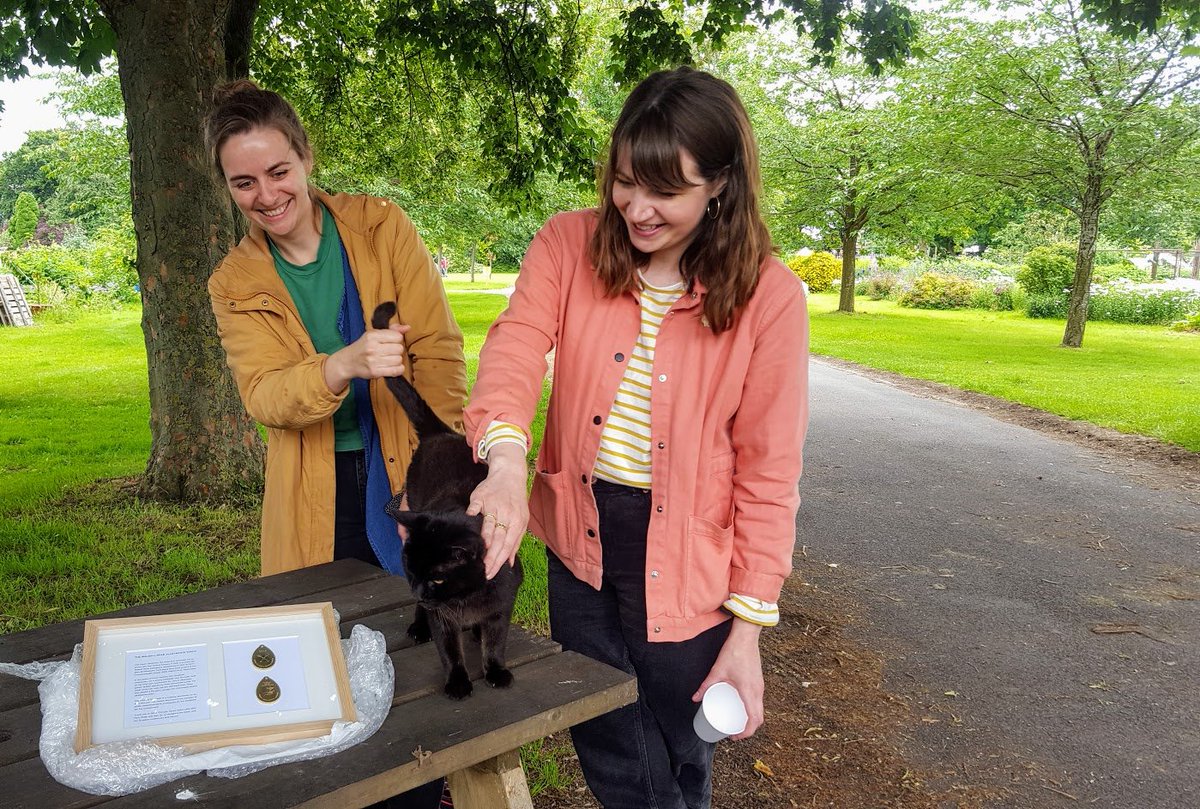 Robert Allotment cat,now helped by Janet & Amanda tweet media