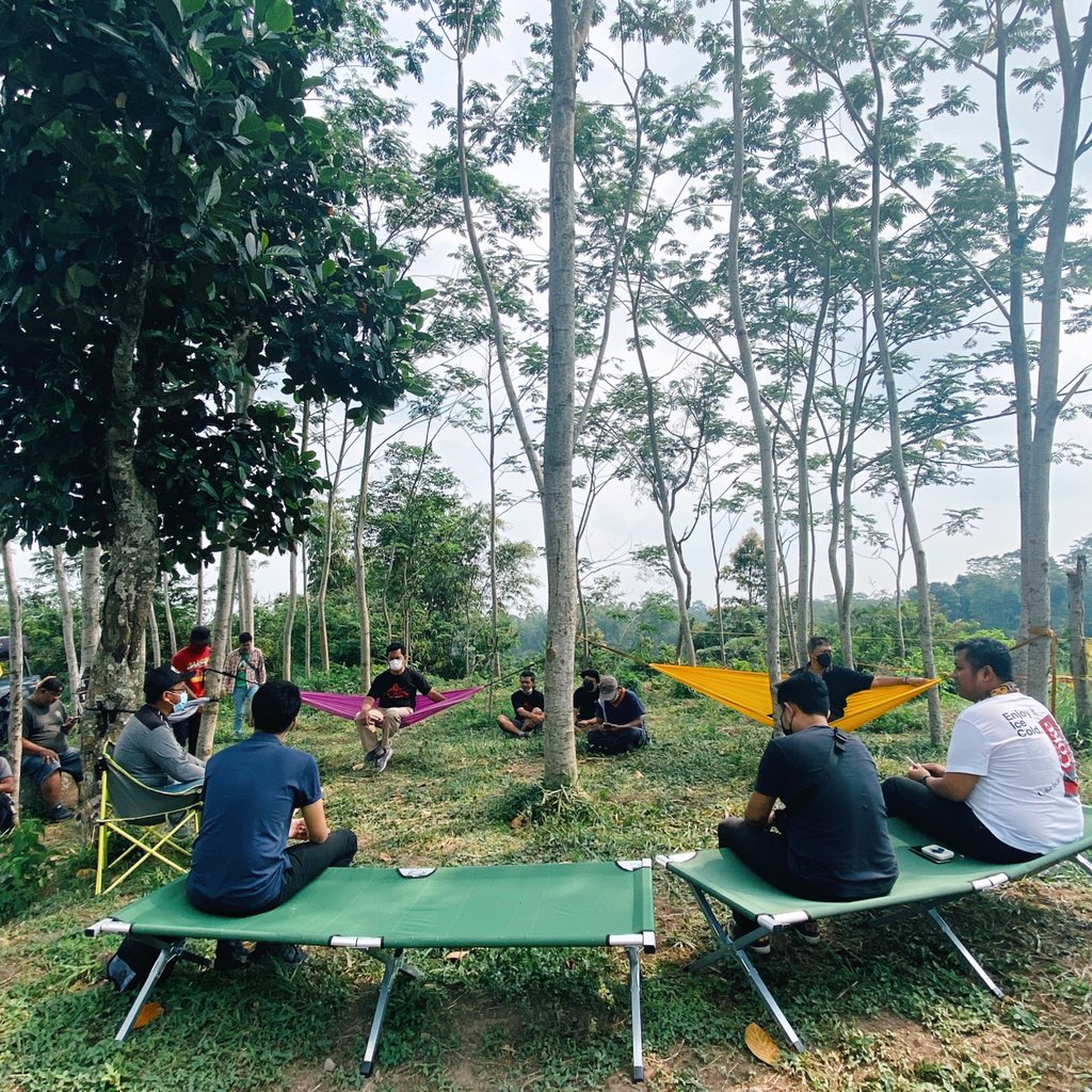Support wisata alam, pemuda dan warga setempat yang mengelola langsung, ben dampaknya yo langsung dirasake.

suk nek wis ora ppkm dolan mrene yo👌🏻
@thecengkrama @nawangjagad