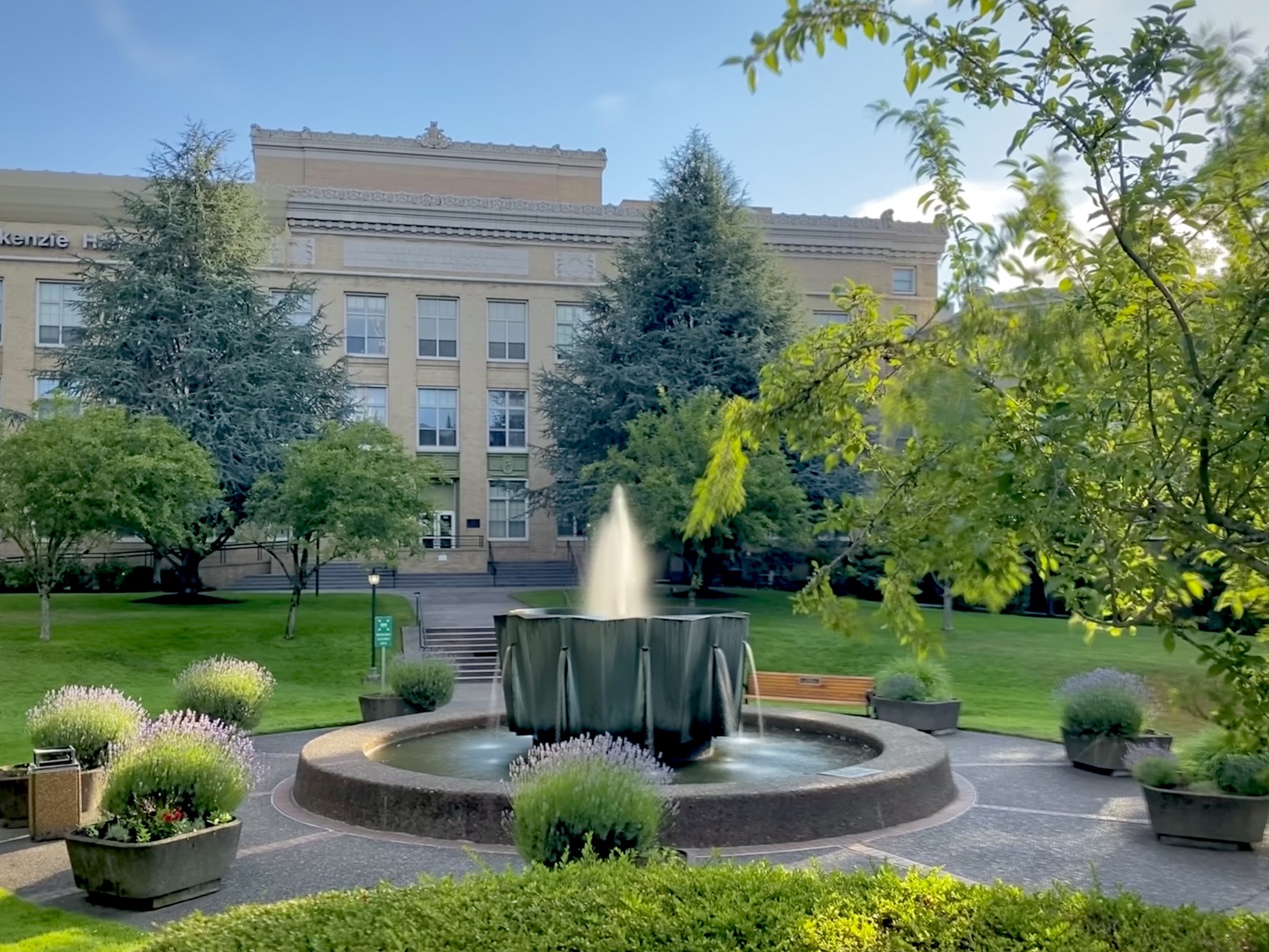 Vahagn C. Nikolian, MD on X: Beautiful day at the office. A nice view to  wrap up the first full week of the new academic year. Congrats to all the  @OHSUsurgery residents