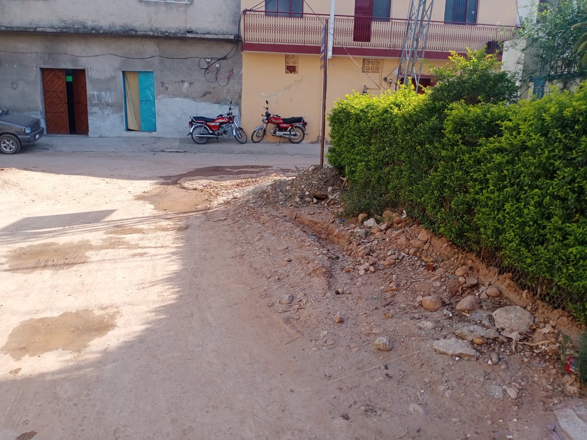 Abubakar Bin Tallat tweet media