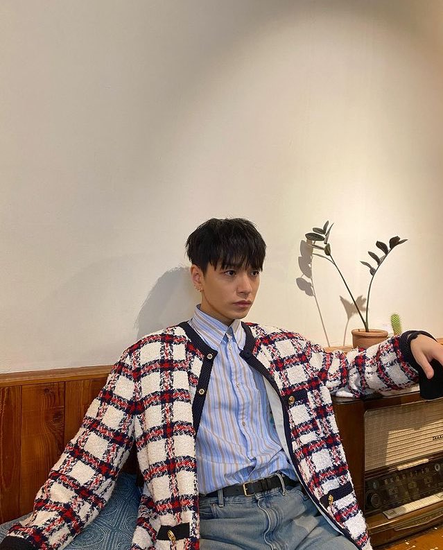 imkimjongins's tweet photo. ssamdi @longlivesmdc insta post 😱😍♥️
#SIMONDOMINIC #AOMG #SSAMDI https://t.co/Tr7YwpaRhJ