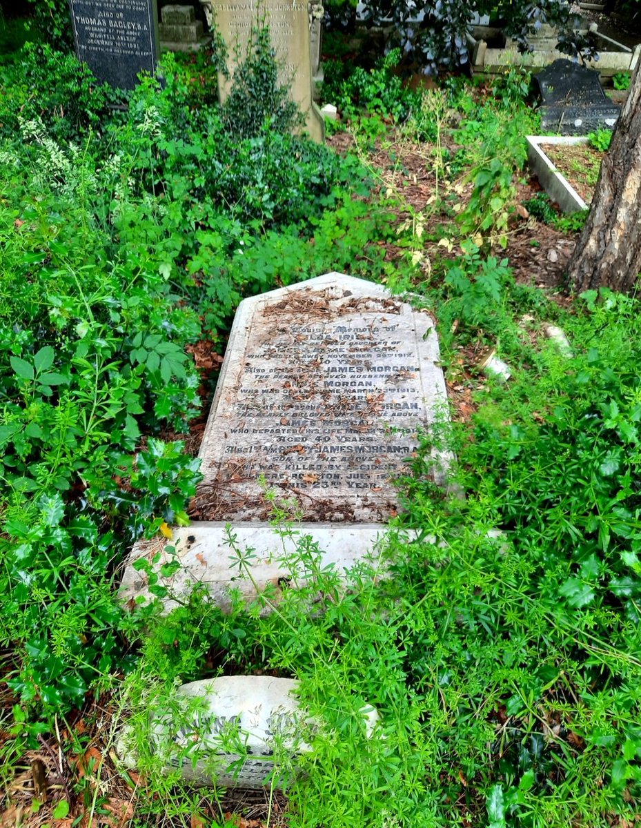 InscriptionsWw1's tweet photo. #RememberedHere
1st Air Mechanic Percy James Morgan
Who was killed by accident 12 July 1918
Aged 23
"Served at #Gallipoli, though badly injured"
#RAF
#StPhilipsChurch #PennFields #Wolverhampton
#WW1 #LestWeForget
Online records & full story via https://t.co/TgQv7XGAWV https://t.co/sZnMojDYCq