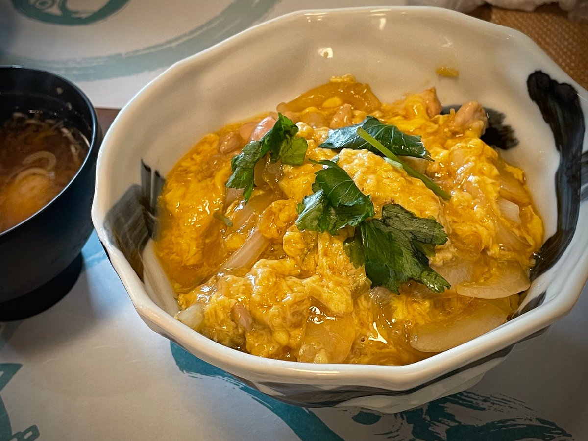 みんなの さんぽ 親子丼 口コミ 評判 食べたいランチ 夜ごはんがきっと見つかる ナウティスイーツ