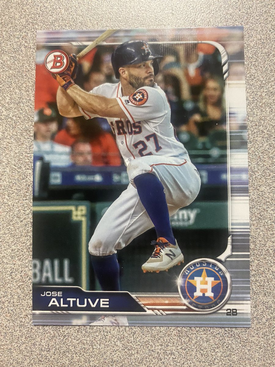 Who is the giveaway this week?  Who else could it be?  Every sale this week will result in someone winning this base card of noted Yankees killer, Jose Altuve.

How do you enter?  RT this post.  Nada mas.