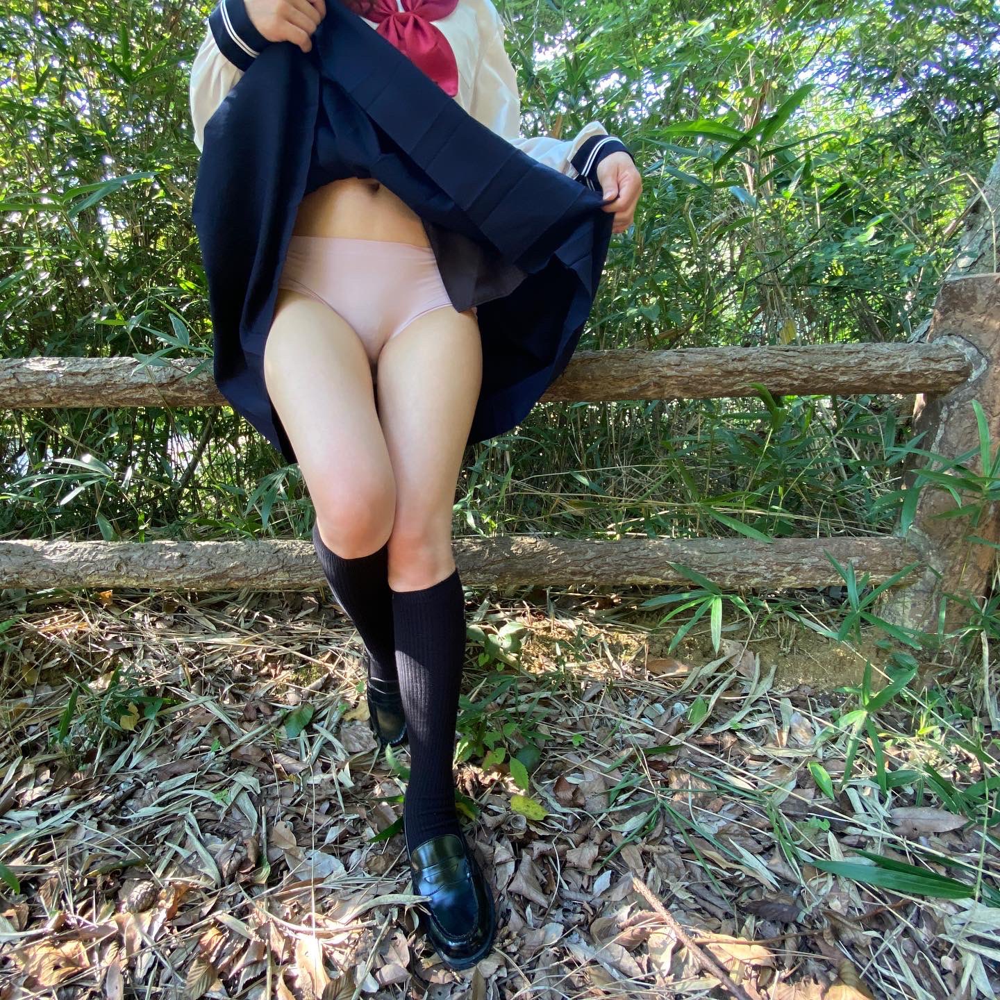 TW Pornstars - 2 pic. AKEMI. Twitter. スリルがあって興奮する😎😎 パンチラ. 11:05 AM - 12  Jul 2021