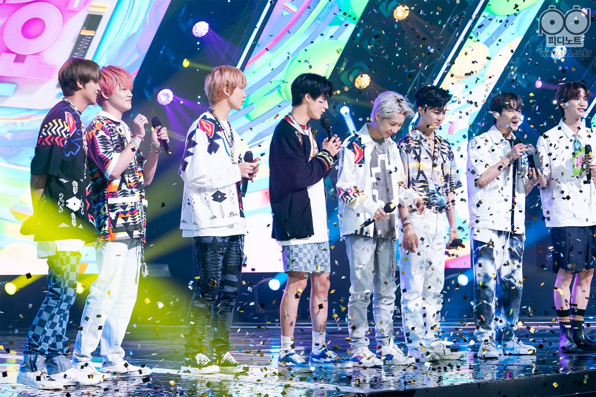 nctmarkhive's tweet photo. 210712 - SBS Website Update
SBS Inkigayo PD Note (210711)
NCT DREAM #HelloFuture4thWin Speech (2)
🔗 https://t.co/3uGHawHuGy
#Mark #마크
#マーク #NCTDREAM
#헬로퓨처_4번째_1위_같이더빛나 https://t.co/PmHJm18J83
