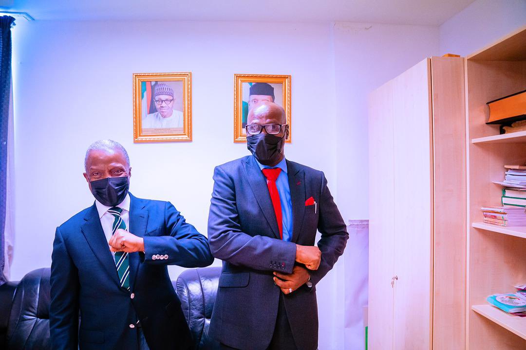 PastorWale_'s tweet photo. &amp; discuss some of our shared values. I was encouraged by how committed The VP is to national transformation &amp; admonish the church to keep him &amp; the Federal Government in prayer.

I’d also like to thank the National Chaplain (Pastor Seyi Malomo) for the opportunity to speak. (2/2) https://t.co/fErRBfsBtN