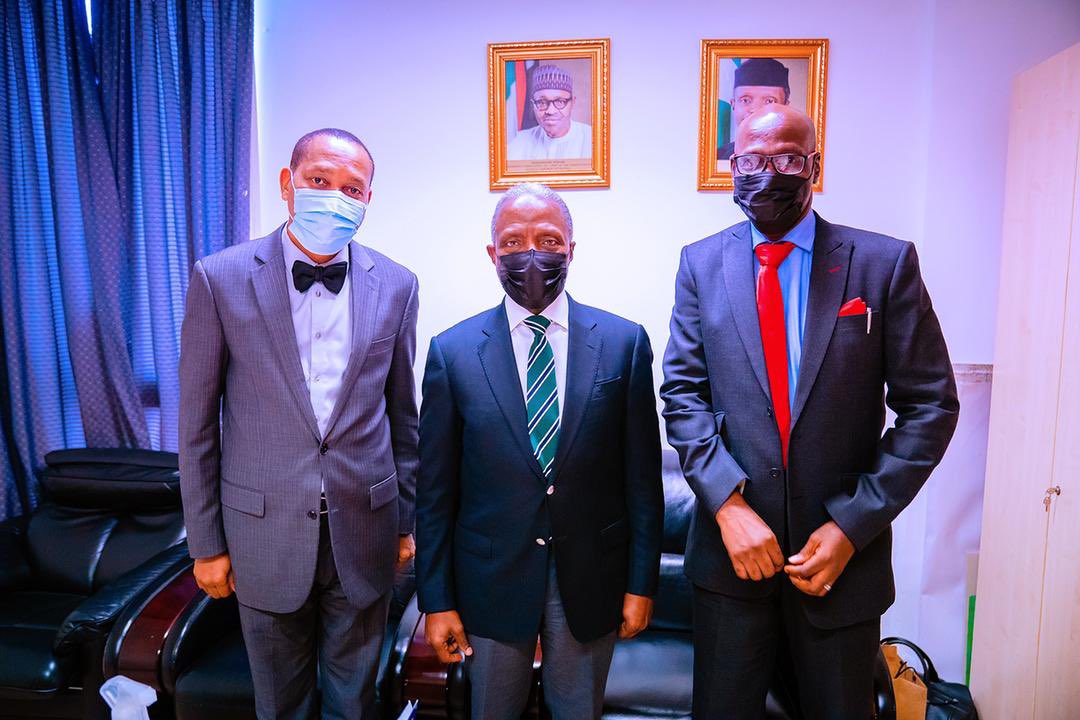 PastorWale_'s tweet photo. &amp; discuss some of our shared values. I was encouraged by how committed The VP is to national transformation &amp; admonish the church to keep him &amp; the Federal Government in prayer.

I’d also like to thank the National Chaplain (Pastor Seyi Malomo) for the opportunity to speak. (2/2) https://t.co/fErRBfsBtN