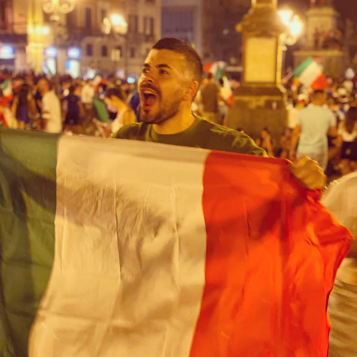 AleCosta10 tweet media