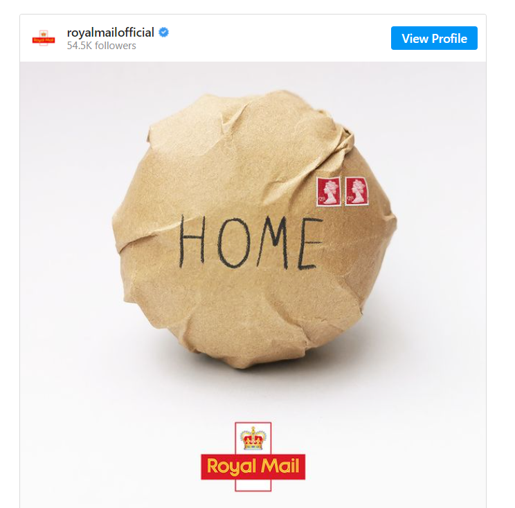 GiuseLatorraca2's tweet photo. Bellissimo!
POSTE ITALIANE risponde a ROYAL MAIL (le poste inglesi). Corregge l’indirizzo di spedizione in ROME con francobolli italiani. Bravi! #ItaliaInghilterra 
.
#Euro2020 #ITAENG #ITAING #InghilterraITALIA #Wembley #Azzurri #ItsComingRome #itsnotcominghome https://t.co/yjHuf9SJx5