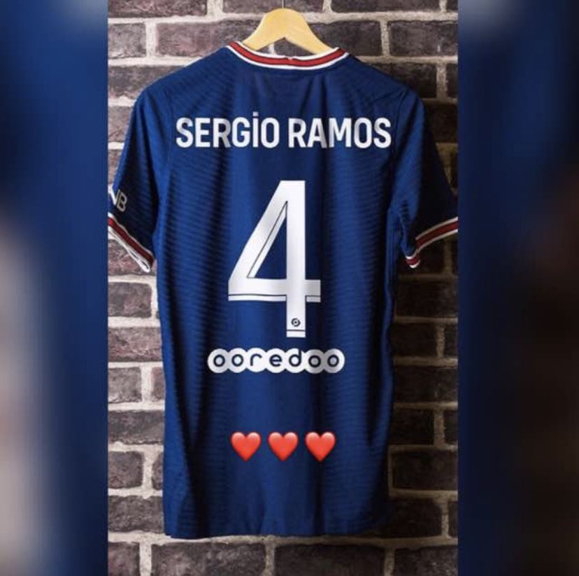 KaaySoolu's tweet photo. Le nouveau maillot de #PSG avec #Ramos
👉 @KaaySoolu
Maillots dispo
✅📲 771600368 ( WhatsApp)
#senegal2002 #maillot
@PapeSidy @UsmanNjaay @fatimas43839186 @1khabyofficial @Arlinho78 @Arlinho78 @momo_Kebe_ @ameenatandiaye @TeunguethFc @Nabyleu @fatimafall335 https://t.co/qtNajAhBHj