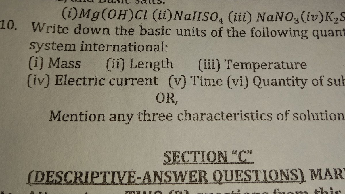 Bint_E_Syed_22's tweet photo. Today in #Chemistrypaper for #ClassIX .
Q#10 physics ka ha jo chemistry ma dediya gya ha. Waoooo hats off to board ofc...✋🙄
Ye wo log ha jo pora sal pori salary or vacations enjoy kr rhy thy...😠😠
#karachimatricboardofc
#SindhGovt
#Saeedghani https://t.co/nGbvJZ2pYa