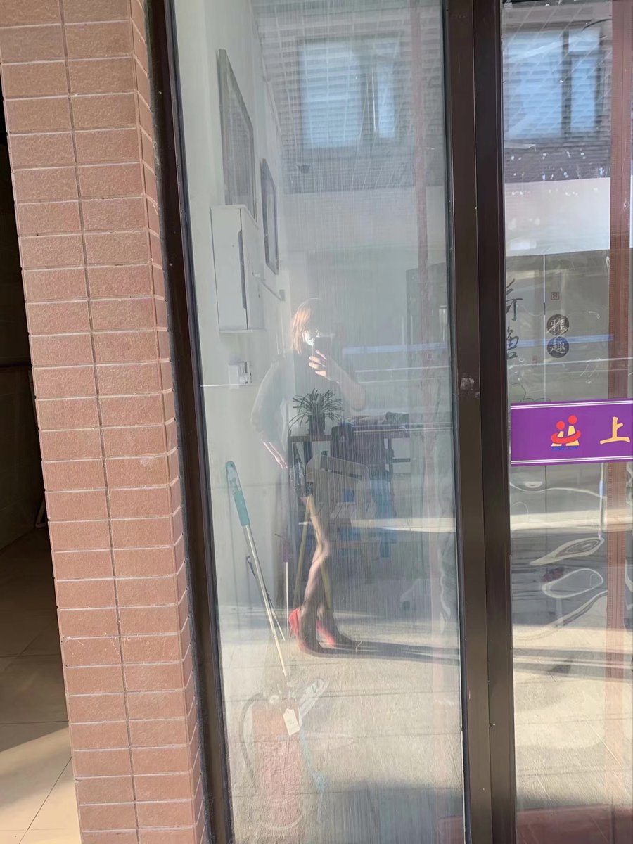 这个天没有空调可能会shi😂
#CDTS  #偽娘 #变装 #变装cd  #女装娘 #女装大佬 #女裝子  #带把少女