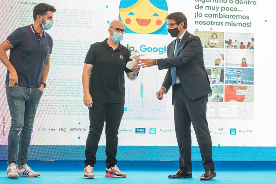 yerno_es's tweet image. Contentos de que 3 de nuestras mejores ideas hayan sido reconocidas en los premios #alce2021 (y con felicitaciones personales de gente que entiende de esto: #GirlAlgorithm, #FANGO y #8batasymedia. Sólo nos faltó salir ya vacunados de IFA

Había que estar y estuvimos, una vez más.